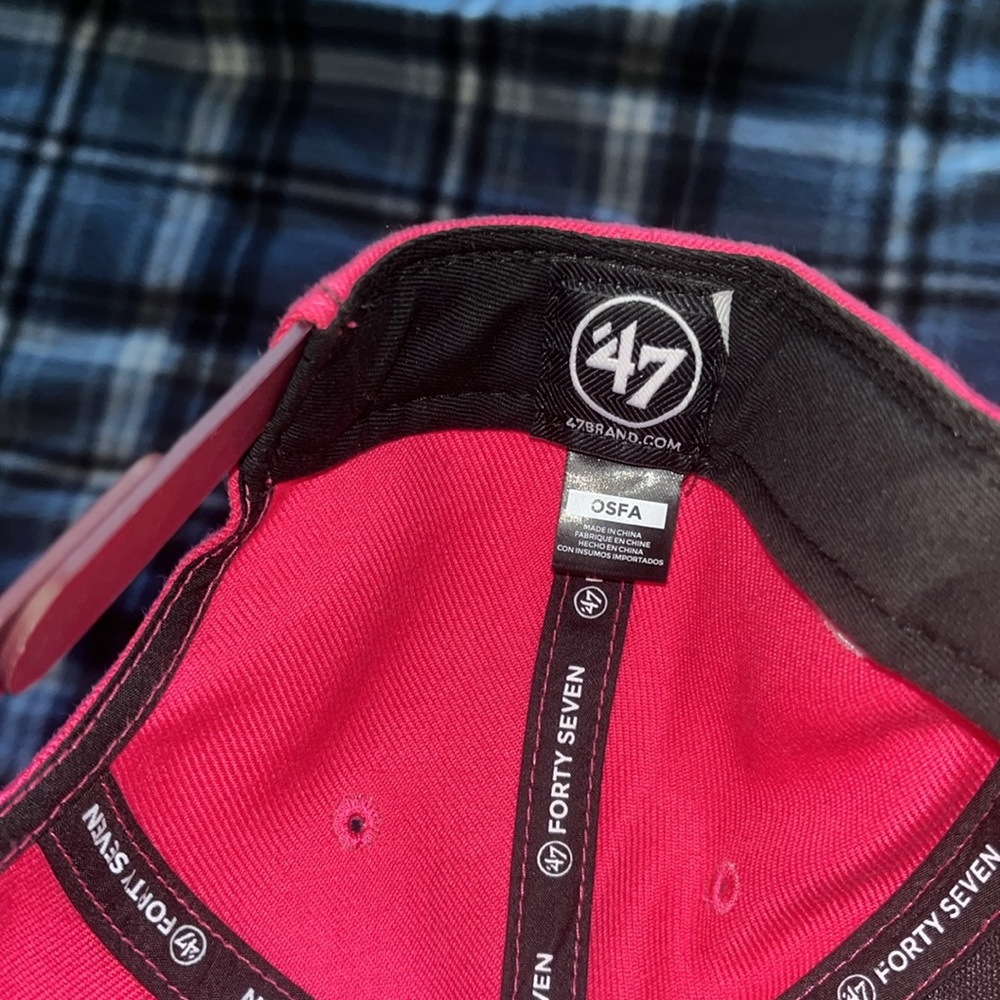47 Los Angeles Angles Pink Adjustable Cap - Picture 3 of 17
